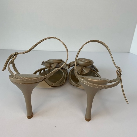 Aldo  Light Bronze Flower Heels - Picture 5 of 12
